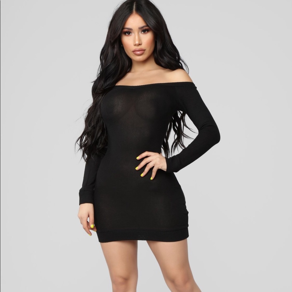 Free falling off shoulder dress Fashion Nova